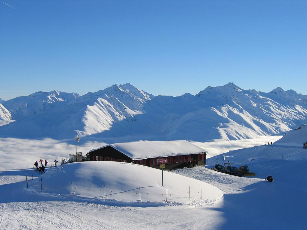 Disentiserhof C502 Exteriör bild